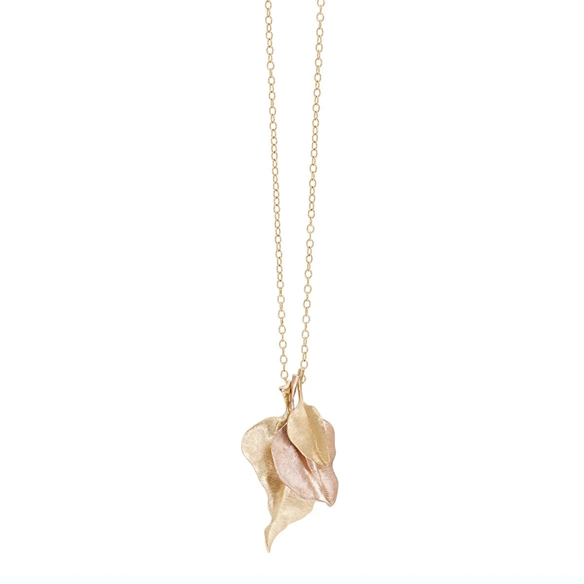 Ole_Lynggaard_Leaves_Necklace_Look_A2871-401_A2617-702_A3008-403_C2008-405_V1_hos_Jarl_Sandin