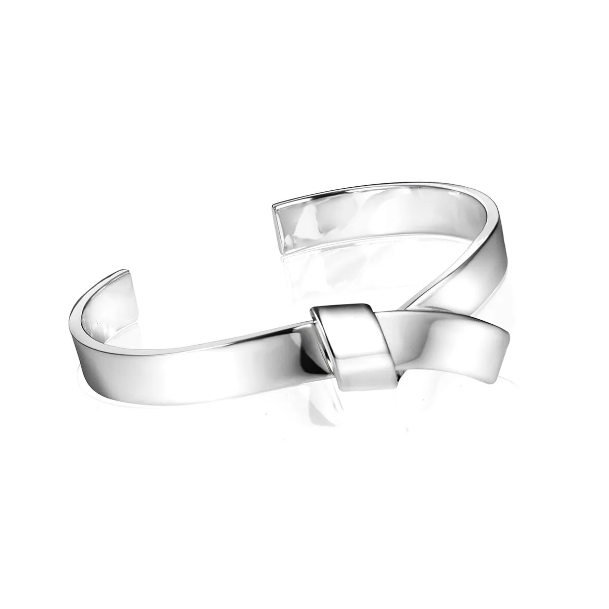 Efva_Attling_Friendship_Cuff_14-100-01948(1)_hos_Jarl_Sandin