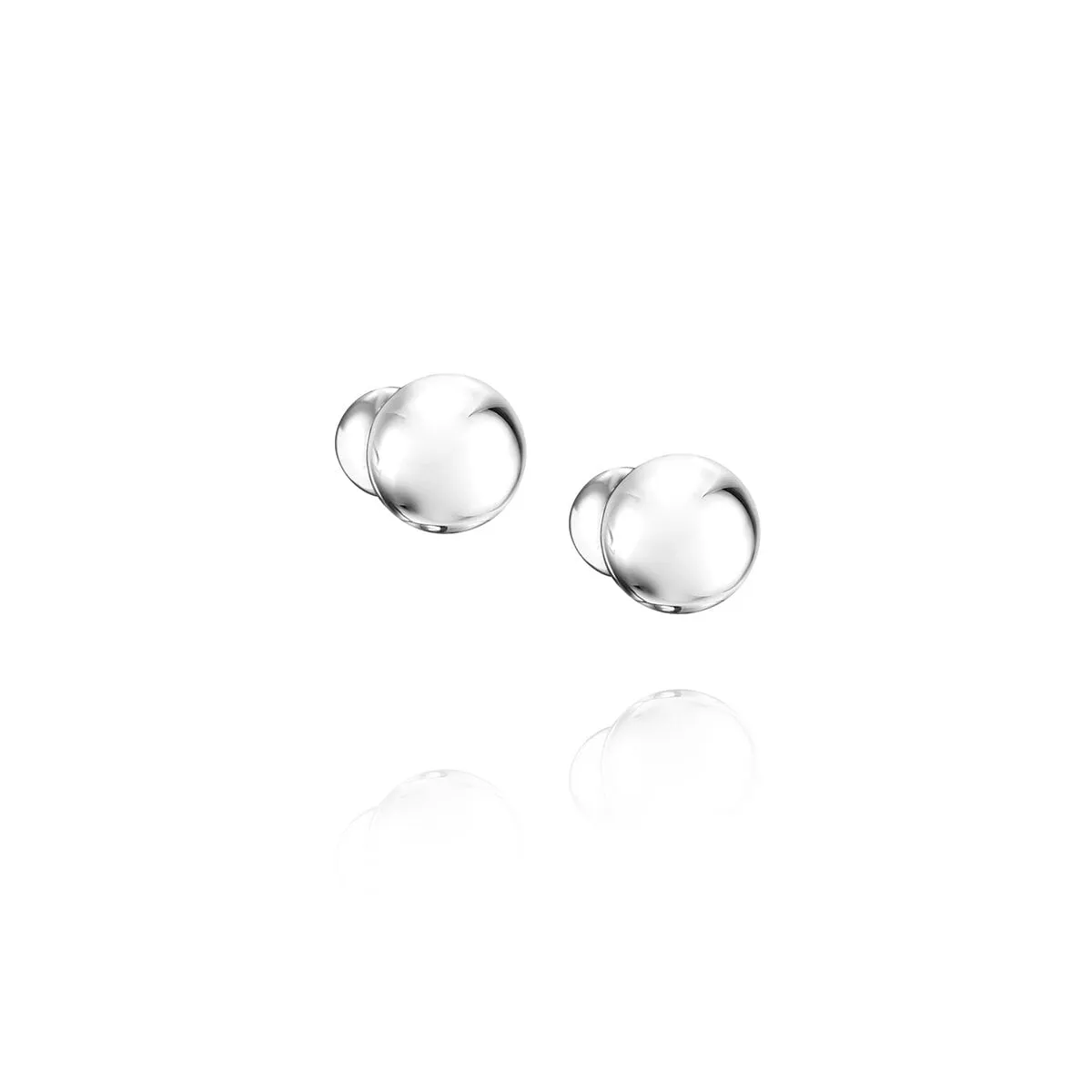 Efva_Attling_Balls_Double_Ear_12-100-01789(1)_hos_Jarl_Sandin