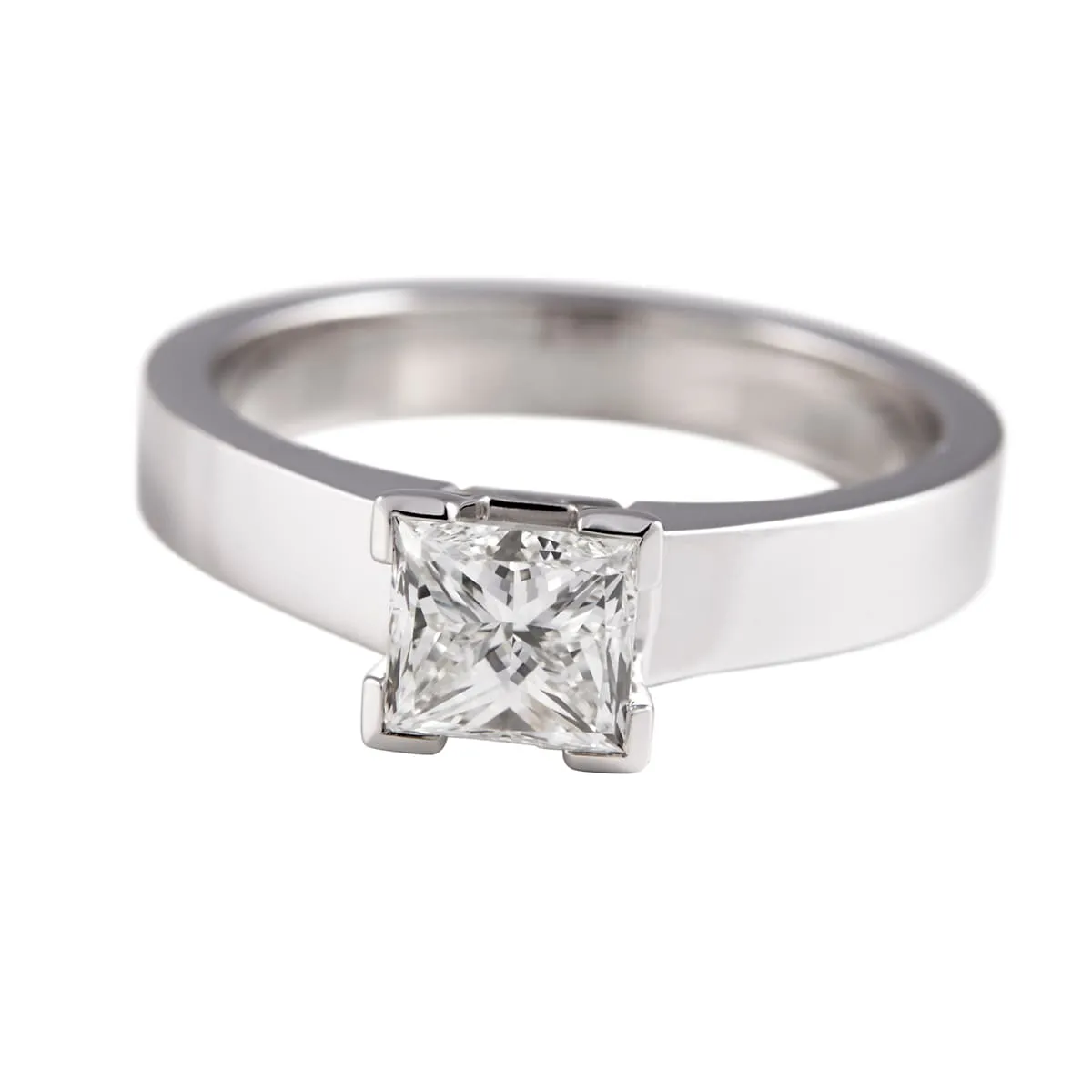 Jarl-Sandin-Design-Dream-VG-Ring-Diamantring-princess-Vigselring-Hos-Jarl-Sandin-4_1701