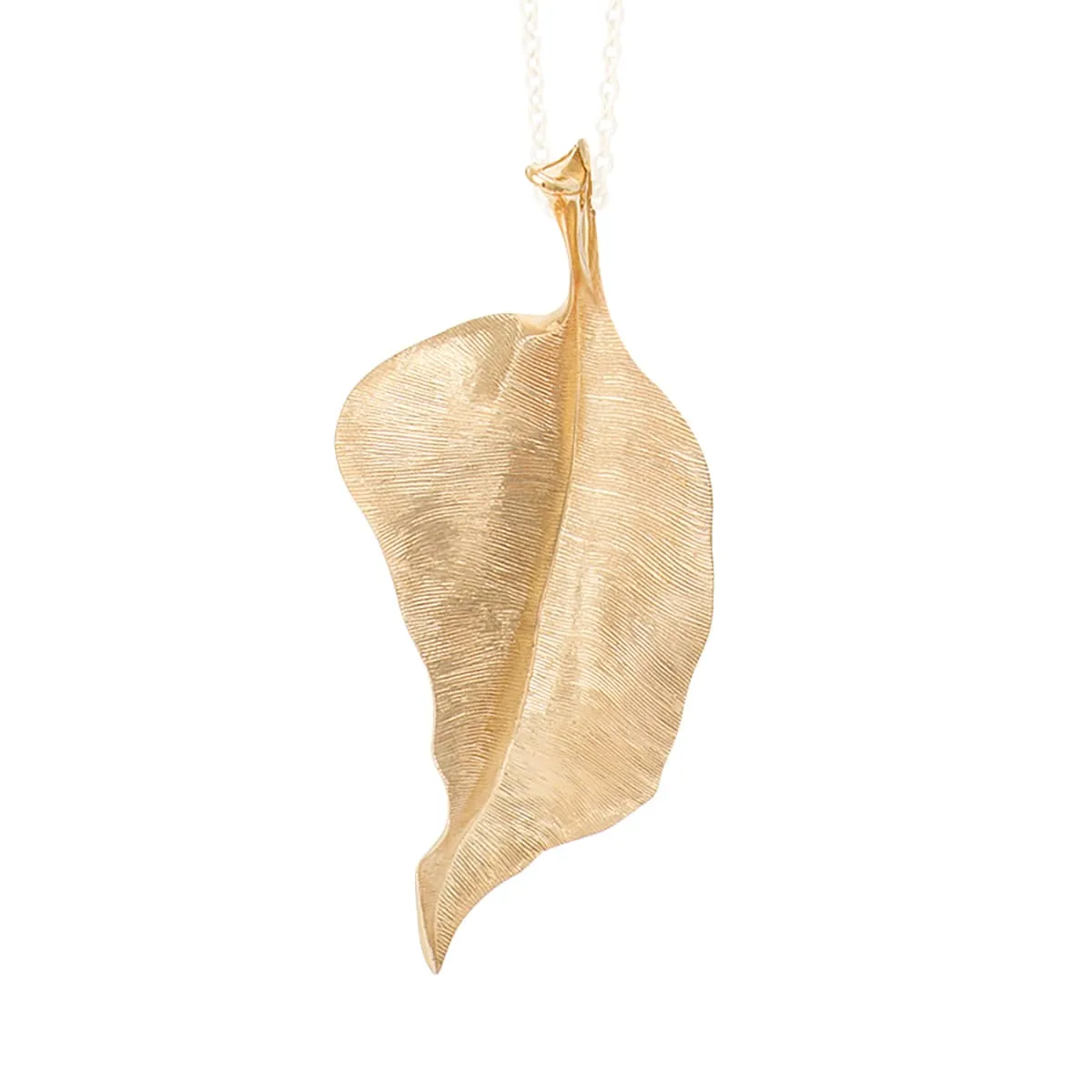 Ole_Lynggaard_Leaves_Pendant_guld_18k_Leaves_A2871-401_hos_Jarl_sandin
