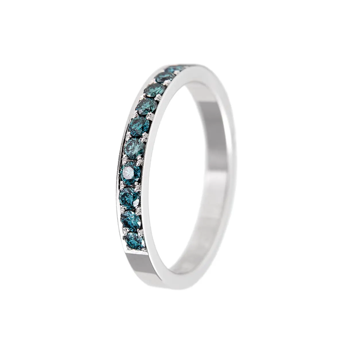 Jarl-Sandin-Design-Diamantring-Vigselring-True-Colors-Sky-Blue-Vitguld-hos-Jarl-Sandin_3835